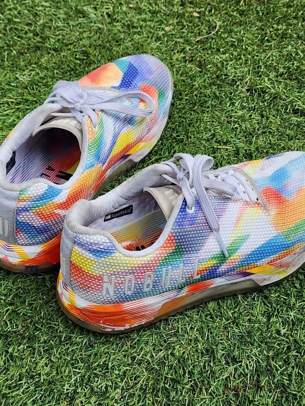NOBULL PRIDE - Womens Sneakers  - SIZE 9 (( Please See All Pictures))